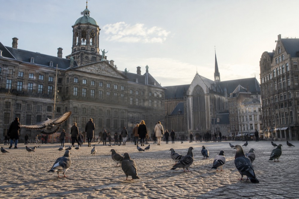Late afternoon light on the buildings around Dam Square