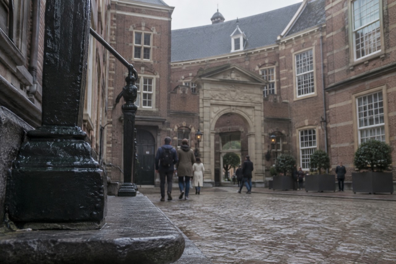 The Amsterdam Museum building on the Kalverstraat with its courtyard entrance