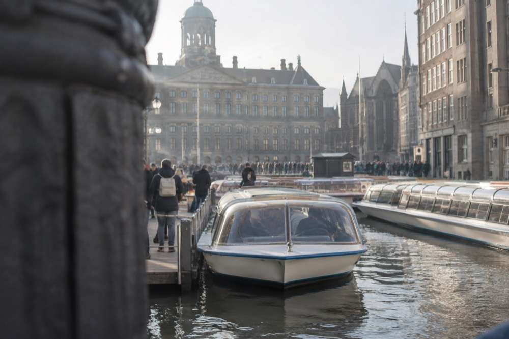 Late afternoon light on the buildings around Dam Square