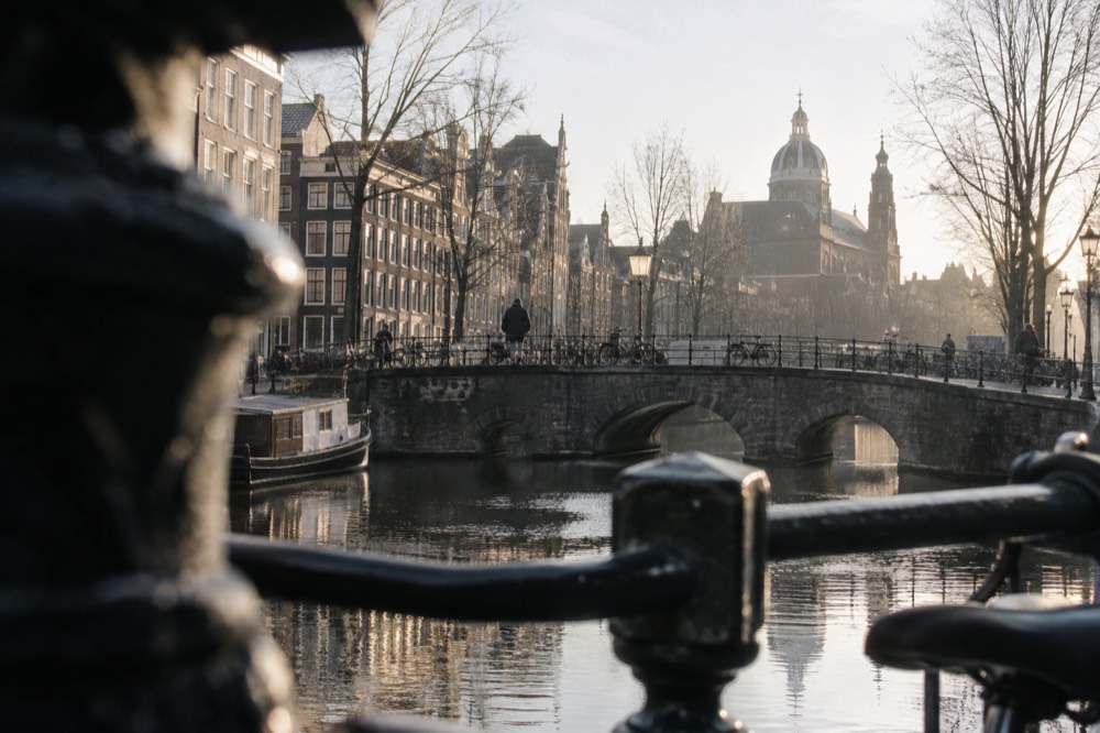 Quiet Canals and Local Neighbourhoods