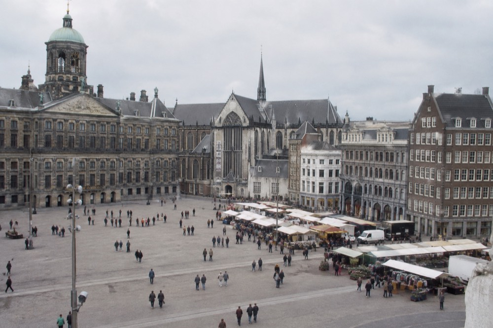 Low winter sun across the rooftops near Dam Square