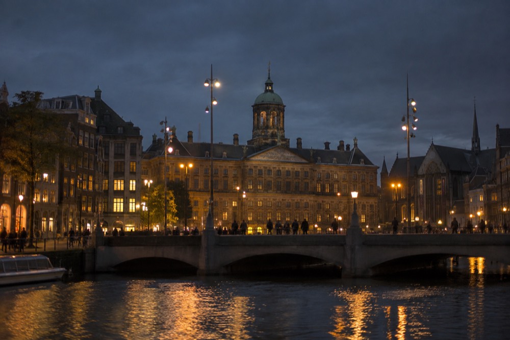 The frontage of Dam Square viewed from the opposite bank