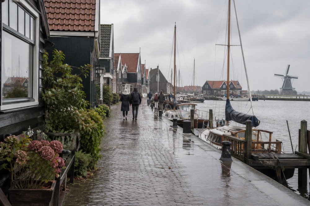Day 4: Windmills, Volendam and Marken